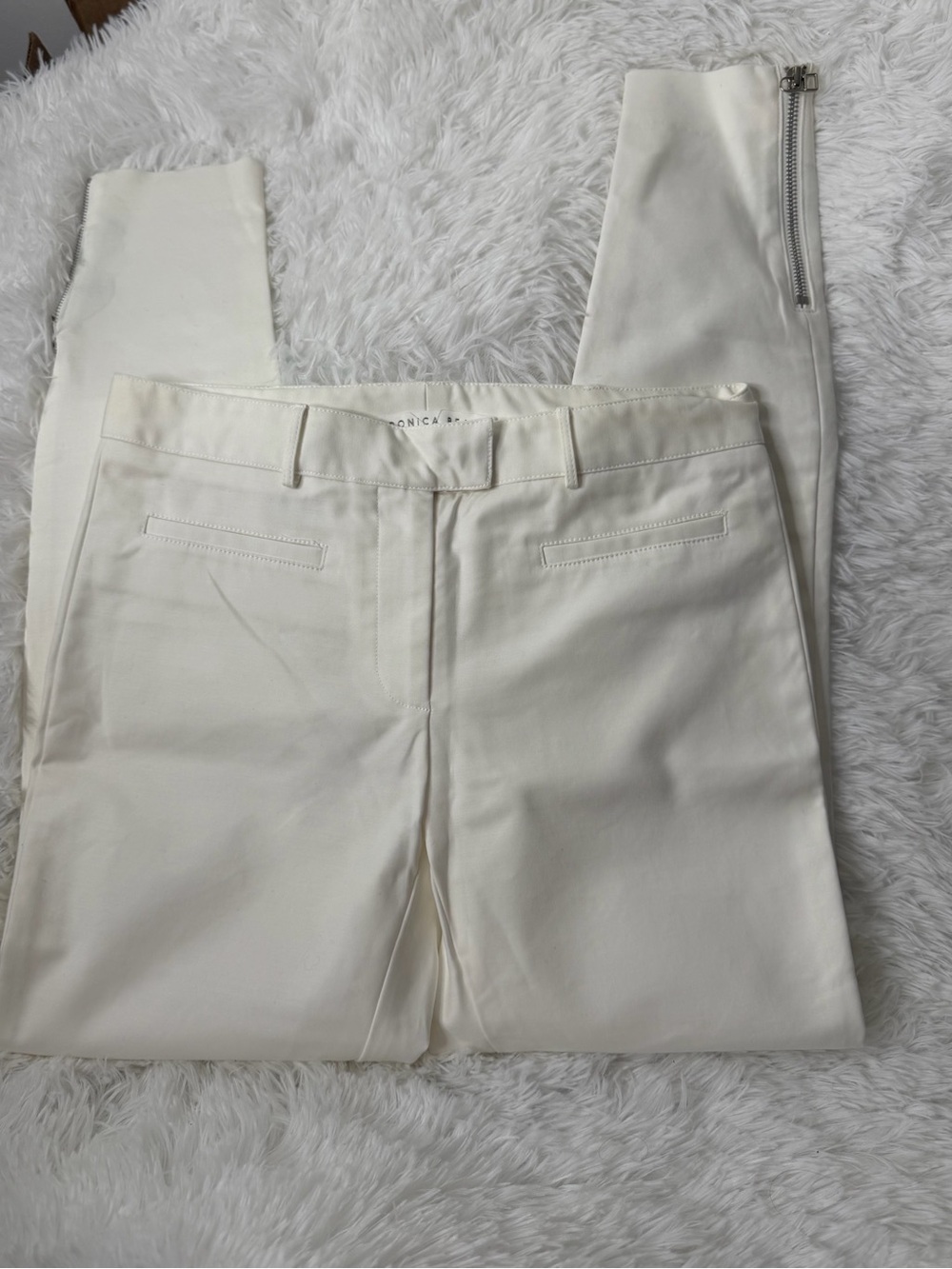 Veronica Beard Cream Slim Stretch Chinos